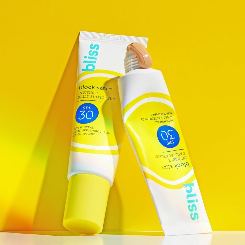 Bliss Block Star SPF 30 Invisible Daily Tinted Sunscreen with Zinc Oxide, Sunscreen  Makeup Primer - 100% Mineral Broad Spectrum Sunscreen with Titanium Dioxide and Antioxidant Blend,- 1.4 fl oz.