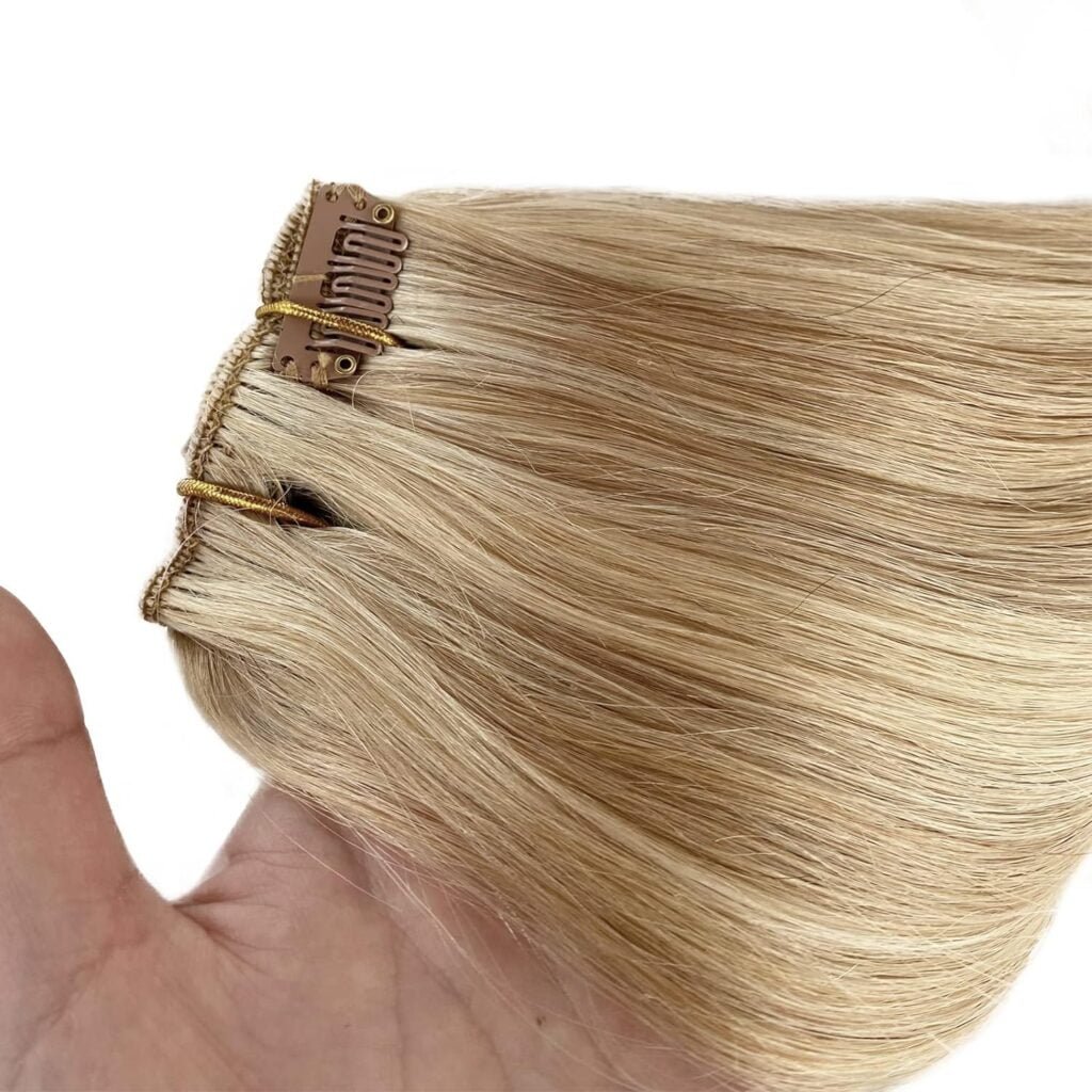 Seamless Clip in Hair Extensions, Ombre Natural Black to Chestnut Brown Hair Extensions Clip in Human Hair Invisible PU Skin Weft Soft Natural Remy Human Hair Extensions Clip ins 70g 5pcs 12 Inch